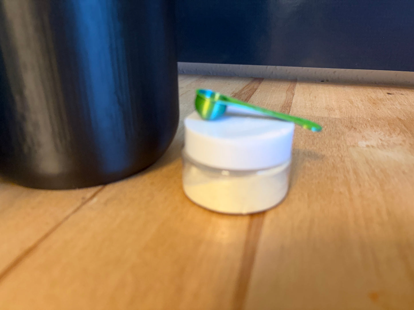 Back in Black Hydroponic Grow Kit